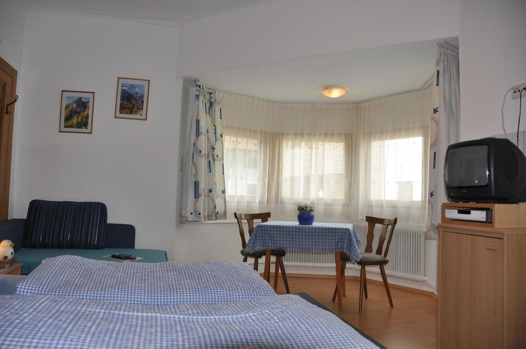 Appartements Pfausler Oetz Kültér fotó